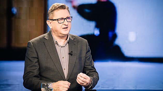 Hostem pořadu Rozstřel je Jan Paďourek, vrchní ředitel sekce vnitřní bezpečnosti a policejního vzdělávání ministerstva vnitra.