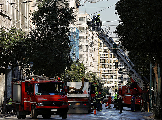Výbuch ped eckým ministerstvem práce v Aténách (3. února 2024)