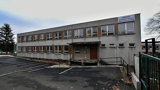 Z bývalé střední školy ve Staré ulici v Ústí nad Labem bude transformační centrum. (únor 2024)