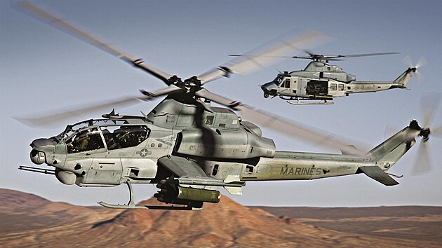 Bitevnk AH-1Z Viper a vceelov bratek UH-1Y Venom.