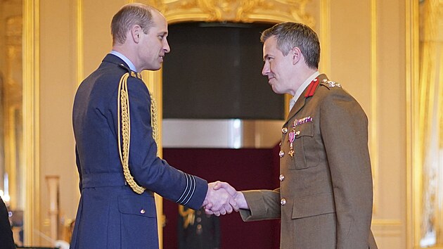 Princ William a Tobias Lambert pi pedvn vyznamenn (Windsor, 7. nora 2024)