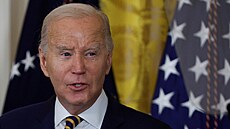 Americký prezident Joe Biden pronáí projev v Bílém dom. (6. února 2024)