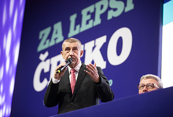 Andrej Babiš na volebním sněmu ANO Andrej Babiš na volebním sněmu ANO