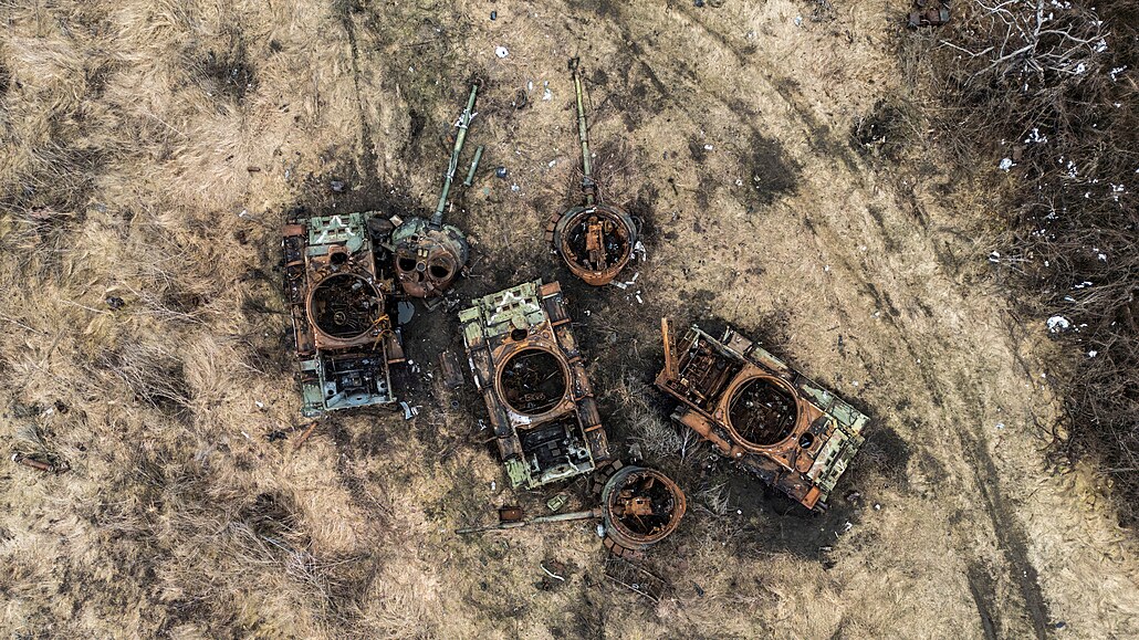 Trosky ruských tank v Doncké oblasti (13. února 2024)