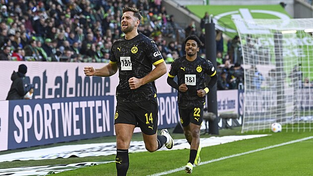 Niclas Fllkrug slav prvn gl Dortmundu v utkn s Wolfsburgem.