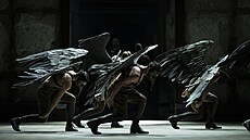 Scéna z Verdiho opery Nabucco ve Státní opee