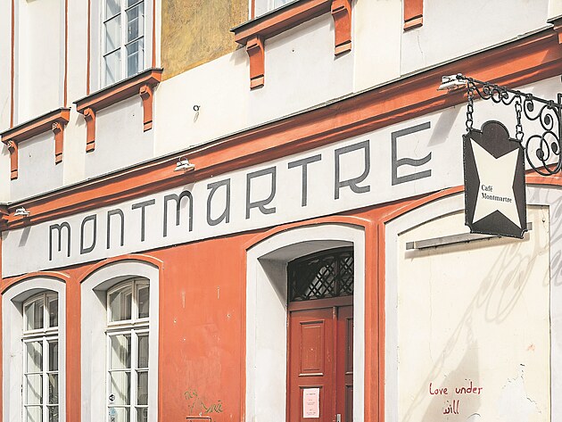 Dům U Tří divých mužů nebo také jen U Tří divých byl na začátku 20. století...