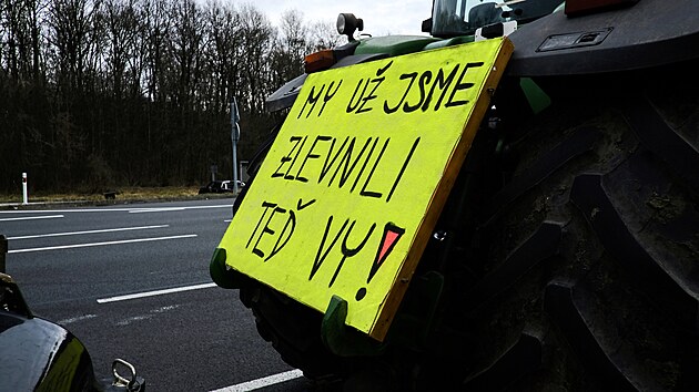 Protestující zemědělci u Hodonína (22. února 2023)