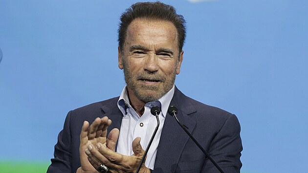 Hollywoodsk herec, bval politik a klimatick aktivista Arnold Schwarzenegger na klimatickm summitu v Rakousku. (1. ervence 2021)