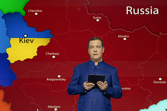 Nkdejí ruský prezident Dmitrij Medvdv na Svtovém festivalu mládee v Soi...