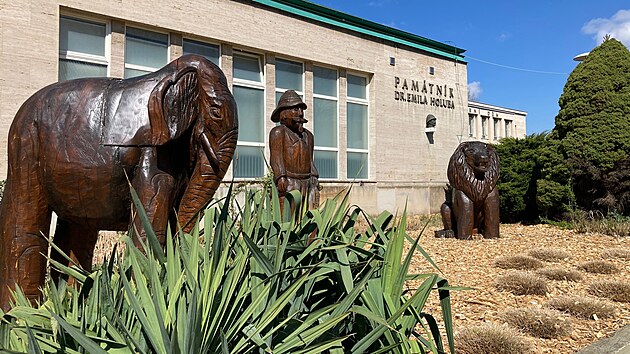 Africké muzeum
Dr. E. Holuba v Holicích.