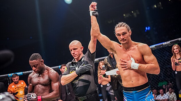 Predrag Bogdanovič porazil Hafeniho Nafuku a postoupil do čtvrtfinále Gamechangeru