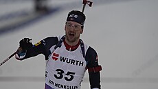 Norský biatlonista Sturla Holm Laegreid ovládl individuální závod v Oslu.
