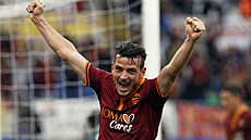 Alessandro Florenzi z AS ím se raduje z gólu.