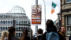 V Irsku se konalo referendum o zmn ústavy, která obsahuje formulaci o enách...