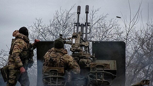 Ukrajint vojci na front u Bachmutu v Donck oblasti (8. bezna 2024) 