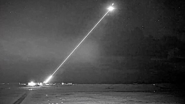 Britsk ministerstvo obrany odhalilo zbry testovn laserov zbran DragonFire. (12. bezna 2024)
