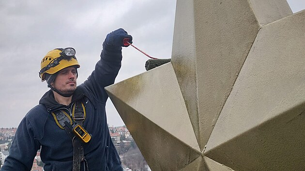 Hvězda dejvického Grand Hotelu International je zlatá (19. března 2024)