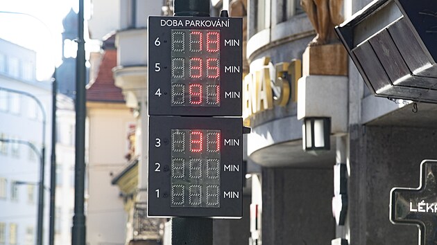 Digitální tabule s parkovací časomírou (11. března 2024)