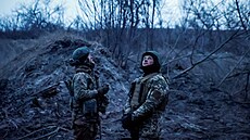 Ukrajintí vojáci na front u Bachmutu v Doncké oblasti (8. bezna 2024) 