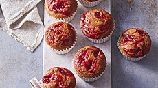 Muffiny s arašídovým máslem a jablečným pyré Muffiny s arašídovým máslem a jablečným pyré