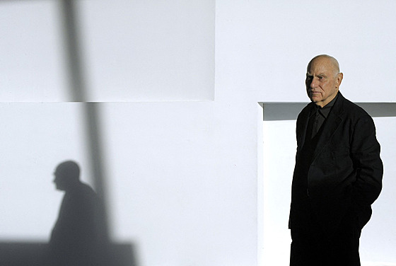 Socha Richard Serra (11. bezna 1989)