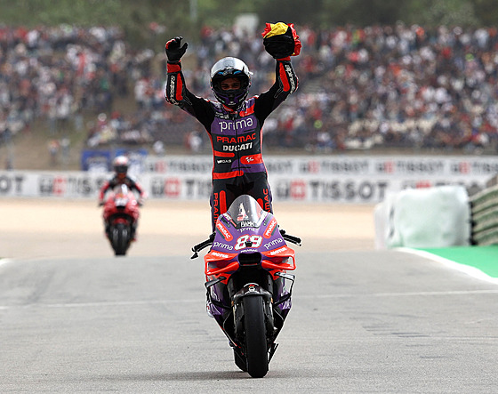 panl Jorge Martín vítzí ve Velké cen Portugalska v královské tíd MotoGP.