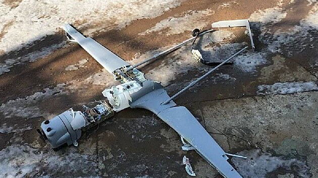 Trosky ukrajinského dronu Ljutyj sestřeleného u ruské Jaroslavle (18. března 2024)