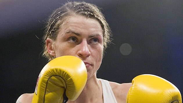 Boxerka Alesia Grafov na snmku z roku 2006