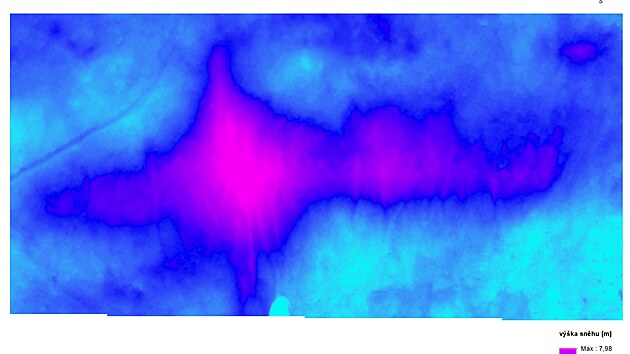 Grafika ukazuje aktuln vkov profil snhu na Map republiky z 19. bezna 2024. Osmimetrov vrstva snhu svd o velmi slab zim na snh v porovnn za 25 let.