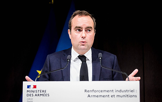 Francouzský ministr obrany Sébastien Lecornu (26. bezna 2024)