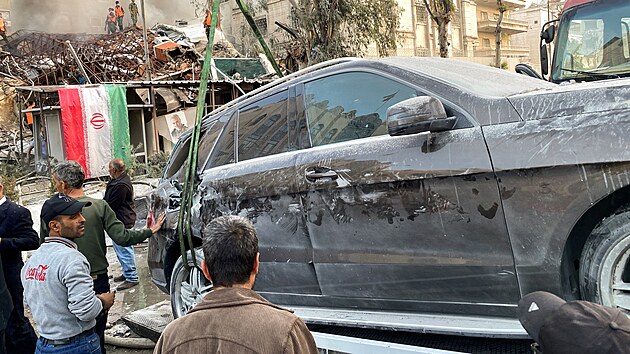 Izrael zatoil na budovu rnskho konzultu v syrskm hlavnm mst Damaku, uvedla v nedli podle agentury Reuters rnsk oficiln mdia. (1. dubna 2024)