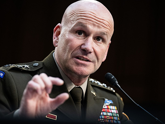 Velitel americké armády v Evrop Christopher G. Cavoli (11. dubna 2024)