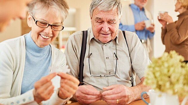 Nová studie: Bludy a halucinace u Alzheimerovy choroby