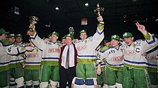 První vítzové samostatné extraligy, tým Olomouce v roce 1994. Uprosted v...