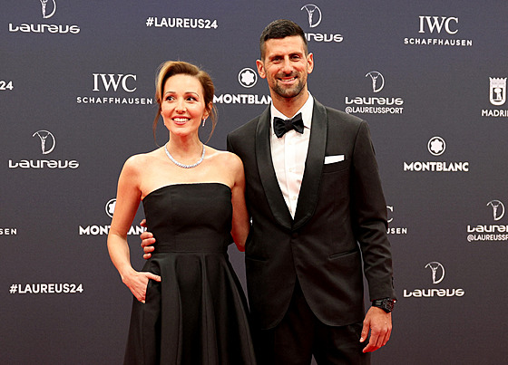 Novak Djokovi s manelkou Jelenou na vyhláení cen Laureus.