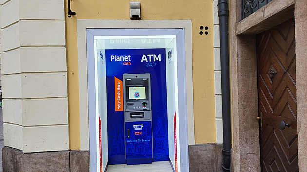 Nové bankomaty z Polska v Praze 