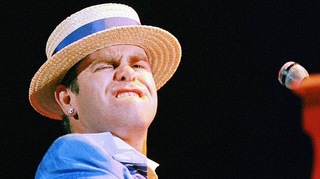 Elton John (Los Angeles, 22. srpna 1984)