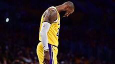 LeBron James je zklamaný z výsledk Los Angeles Lakers.