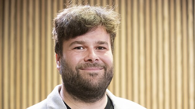 Hostem podcastu Industrial je Josef Kölbl, spolumajitel rodinného včelařství Domovina.