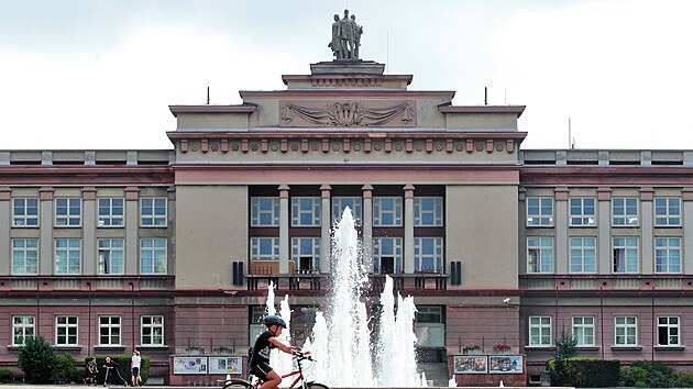 Dům kultury Ostrov. (18. srpna 2020)