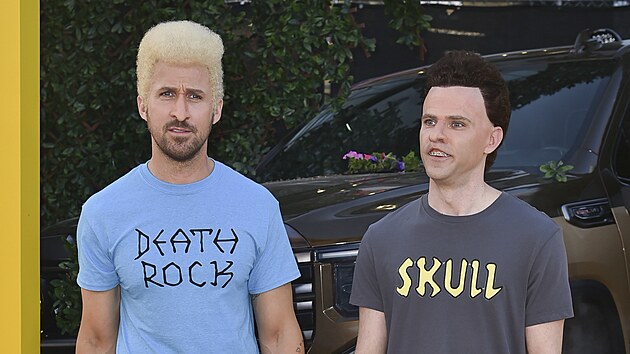 Ryan Gosling a Mikey Day jako Beavis a Butt-Head na premie filmu Kaskadr v Los Angeles (30. dubna 2024)