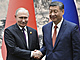Ruský prezident Vladimir Putin a jeho ínský protjek Si in-pching v Pekingu....
