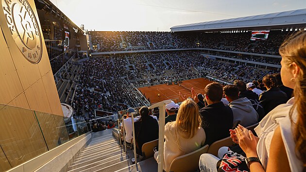 Alex De Minaur a Alexander Zverev zápolí ve čtvrtfinále Roland Garros.