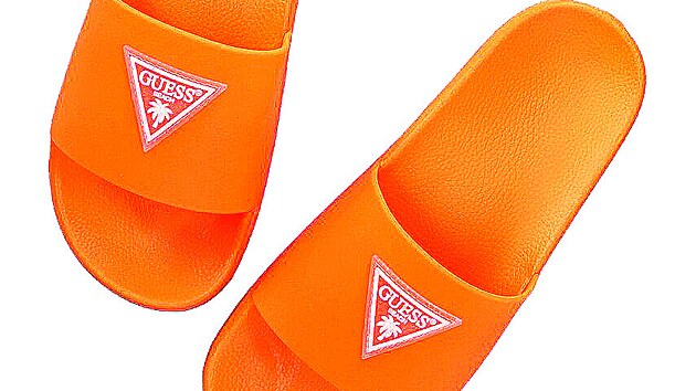 Pantofle, cena 699 Kč