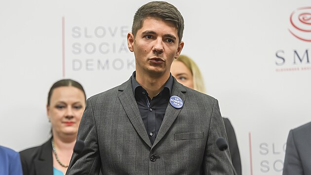 Poradce slovenského premiéra Roberta Fica a nově zvolený slovenský europoslanec Erik Kaliňák (10. června 2024)