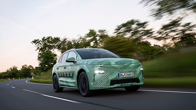 Maskovaný prototyp elektrické Škody Elroq