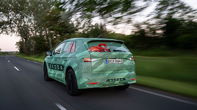 Maskovaný prototyp elektrické Škody Elroq