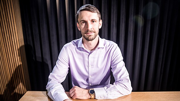 Manažer hypoték skupiny Komerční banky Ondřej Šuchman byl hostem podcastu Kontext.