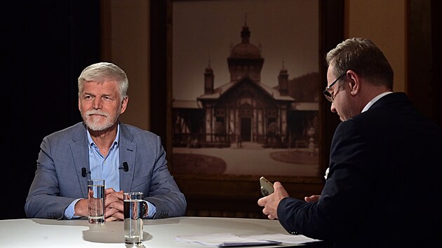 Prezident Petr Pavel vystoupil v pořadu ČT Ot&aacute;zky V&aacute;clava Moravce z Karlov&yacute;ch Varů. (30. června 2024)